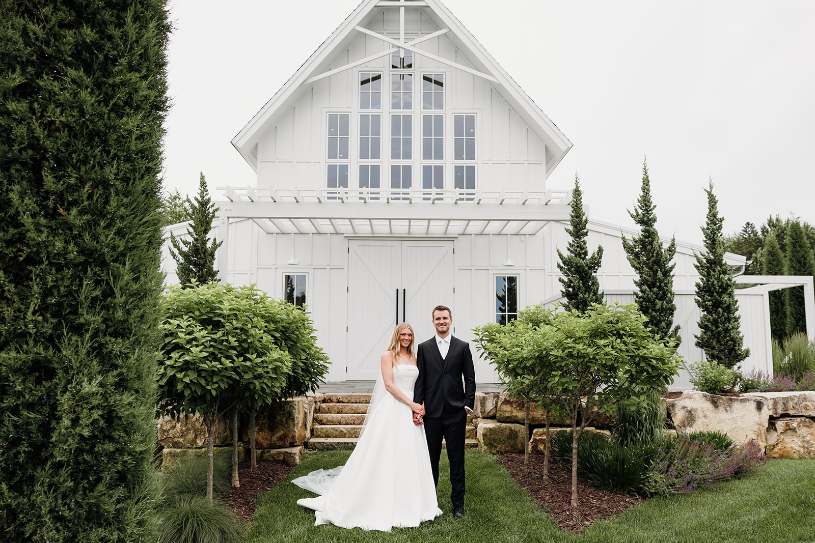 redeemed farm wedding