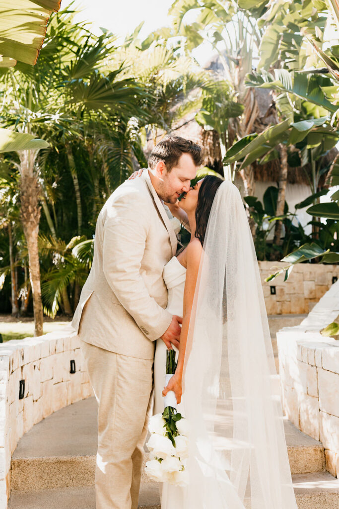 destination wedding in mexico